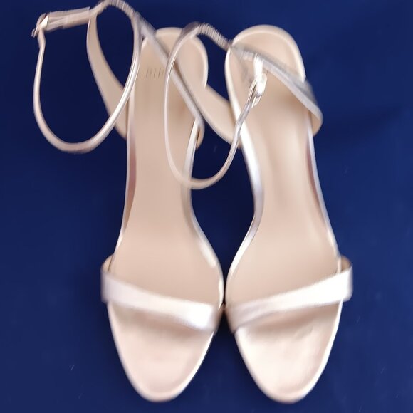 NWOB Alexandre Birman Gold-Leather High Heel Ankle Strap Sandals - Picture 4 of 8